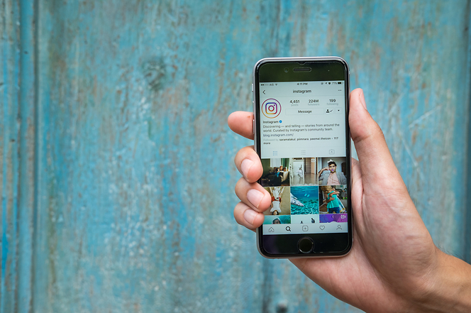How To Set Up a Shop on Instagram